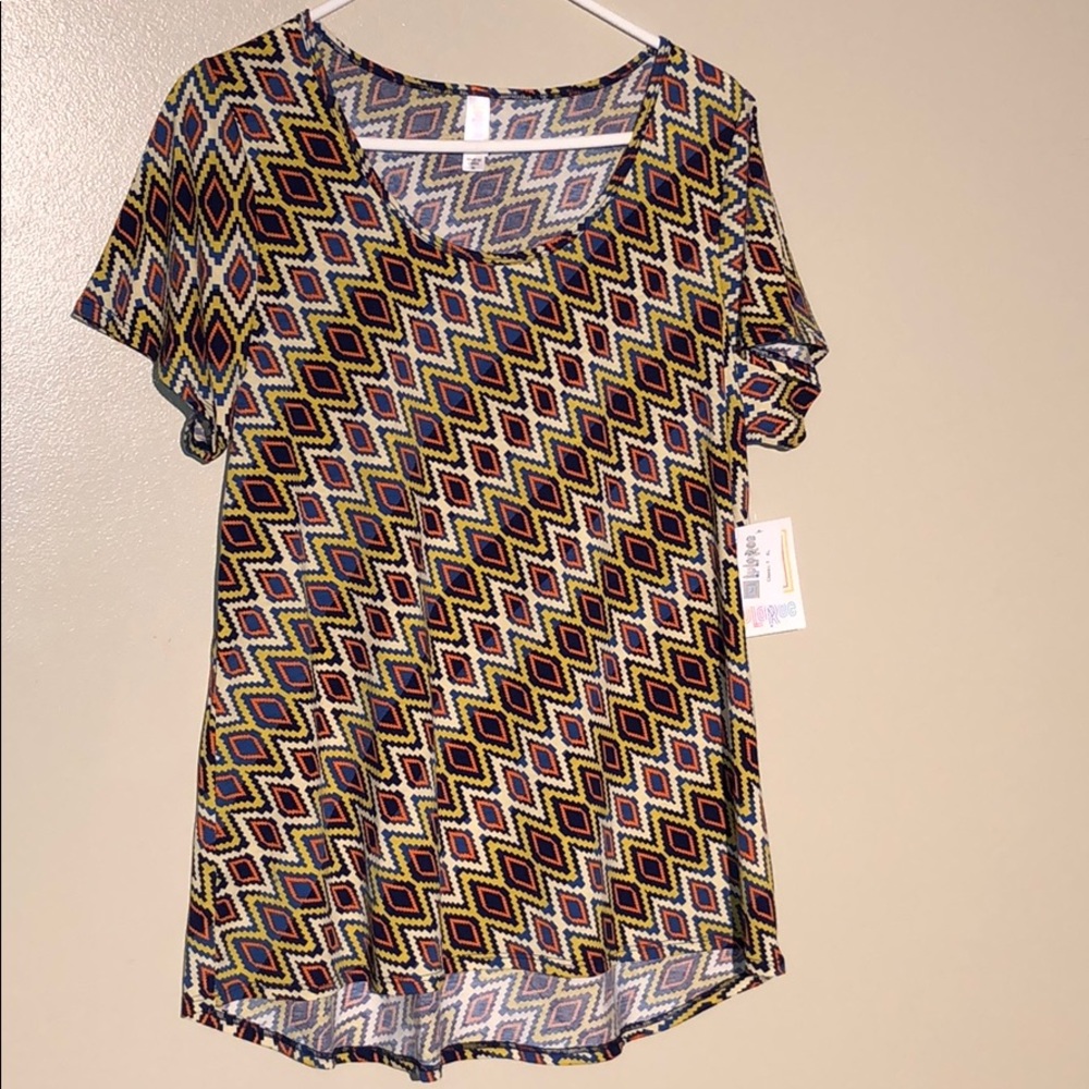 LuLaRoe Perfect T